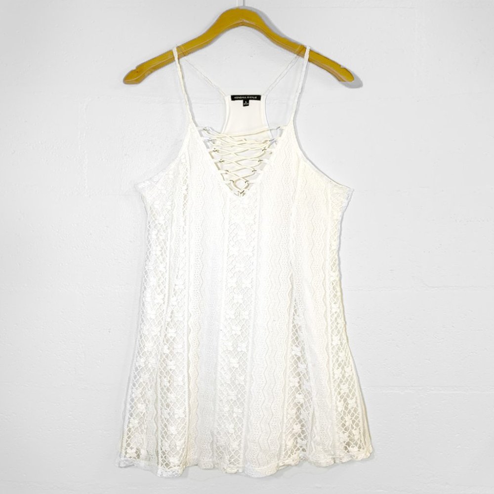 Kendall & Kylie White Summer Lace Dress